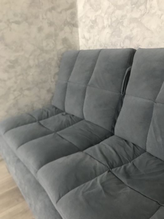 Продам диван пума