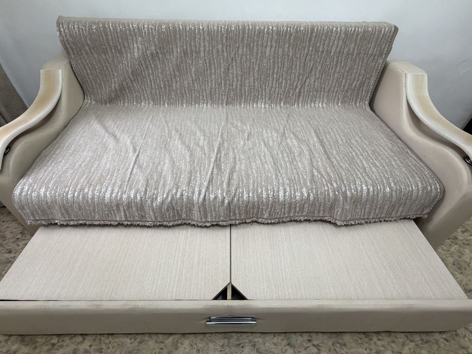 Продам диван 200*180