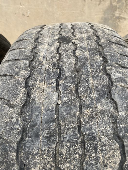 Шины комплект 265/60/18