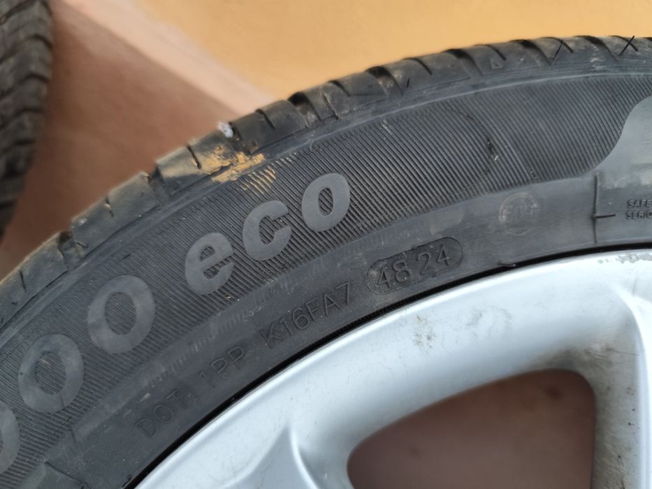 Vând jante aliaj Audi