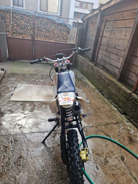 Бяла стрела 125cc