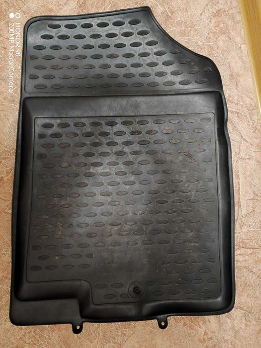 Коврики родные на Киа Рио 3