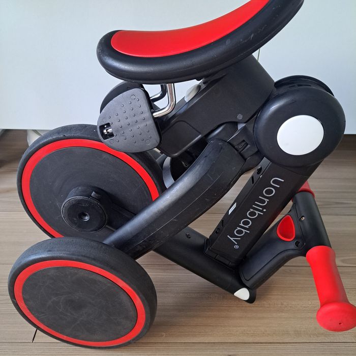 Tricicleta multifunctionala pana la 5 ani