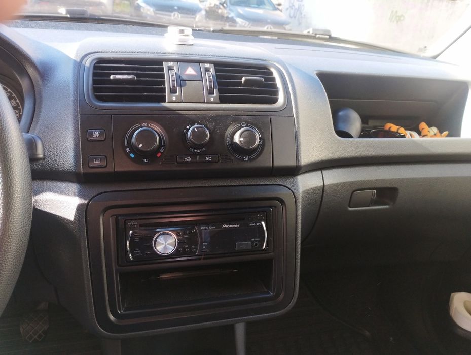 De vânzare scoda Fabia 2 distribuite pe lanț torpedou frigorific