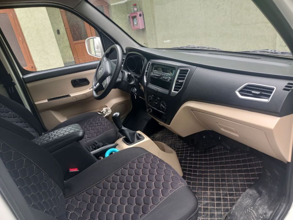 Машина Changan