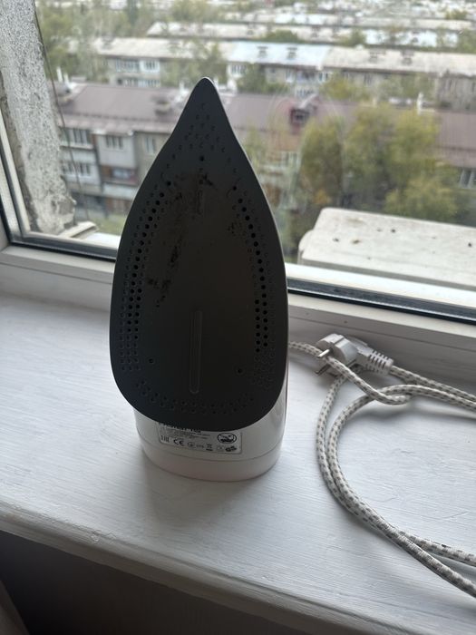 Утюг с самоочисткой