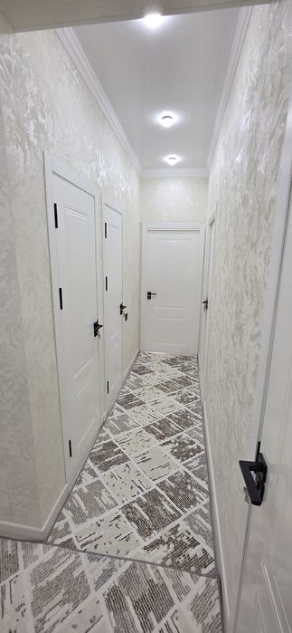 Tinchlik plaza oldida 2 xona qilingan