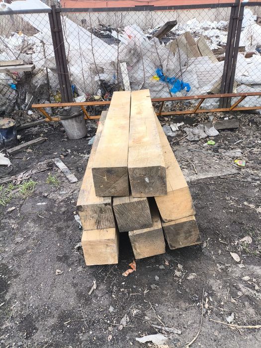 Брусья листвиницы