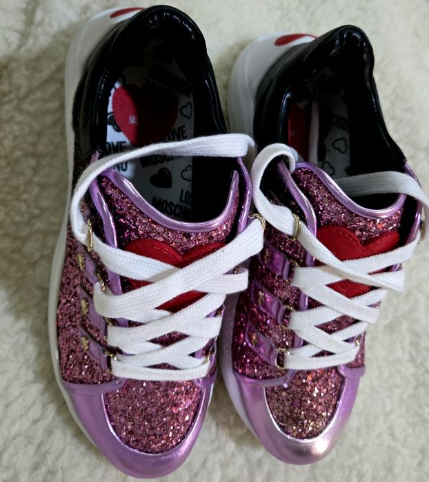 Love Moschino оригинални дамски сникърси 38 номер