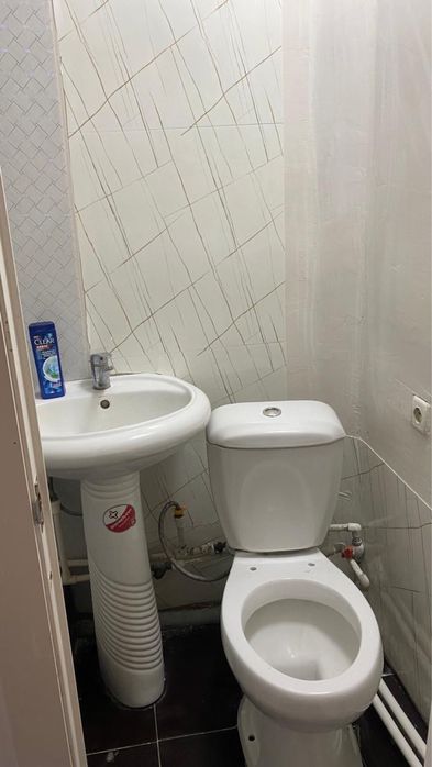 Продаю 1 комнт 12м2 ( Алтын Орда )