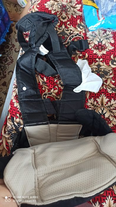 Детский кенгуру в хорошем состоянии