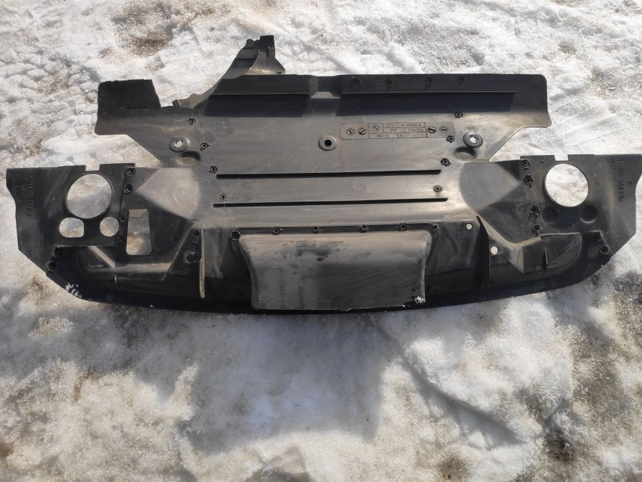 Накладка радиатора е36