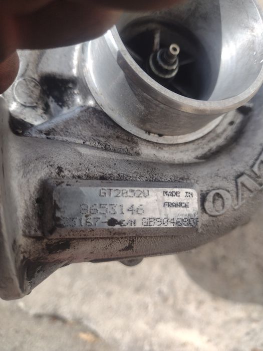 Продавам турбо за volvo XC70 XC90 v70 s80 s60