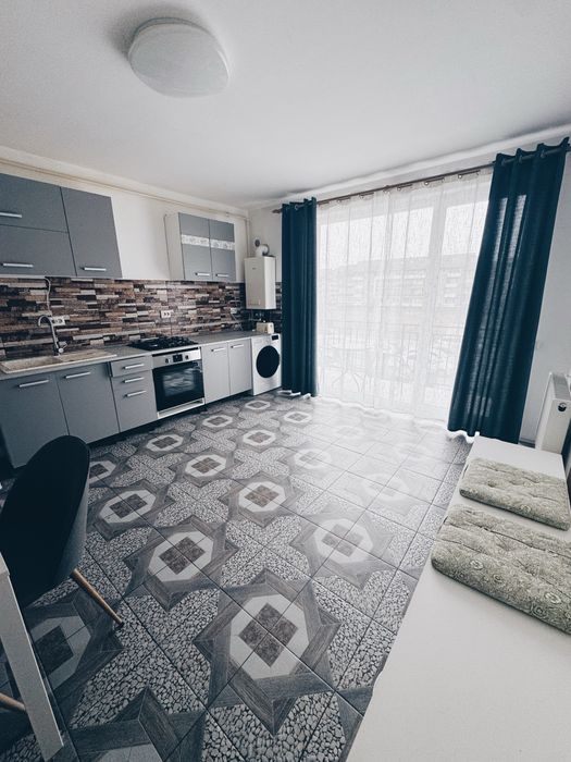 Inchiriez apartament cu 2 camere decomandate, Floresti — fotografia 1