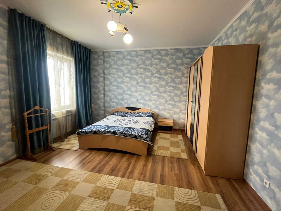 Продается коттедж возле мкр. Береке