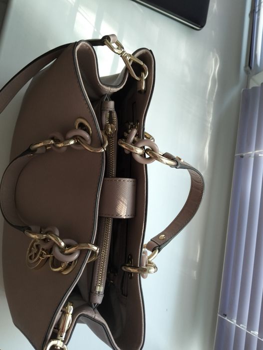 Продам сумку оригинал MICHAEL KORS