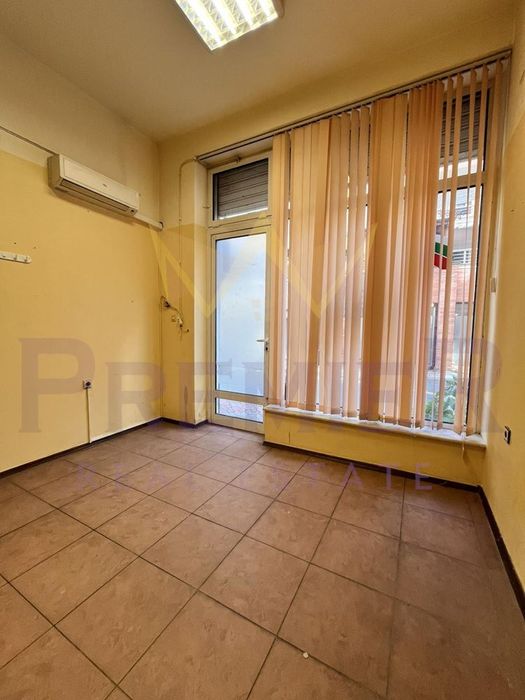 Дава се под наем Офис в Варна, Операта - 20 кв.м за 229.5 € - Снимка #4