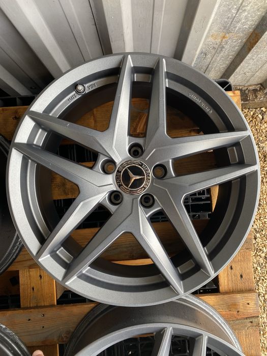 18 цола 5 х 112 мм Мерцедес C Класа , CLA , GLA , GLB , A , B , V Вито