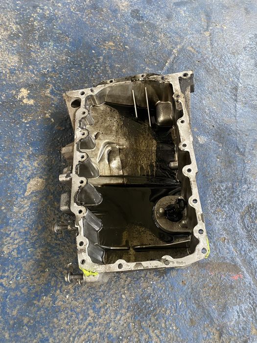 Baie ulei audi a6 c6 4f 2.0tdi cagb caha