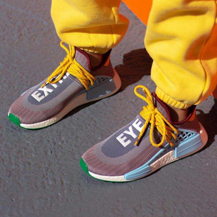 Оригинални мъжки обувки ADIDAS  PHARRELL WILLIAMS  HM размер  EU40.