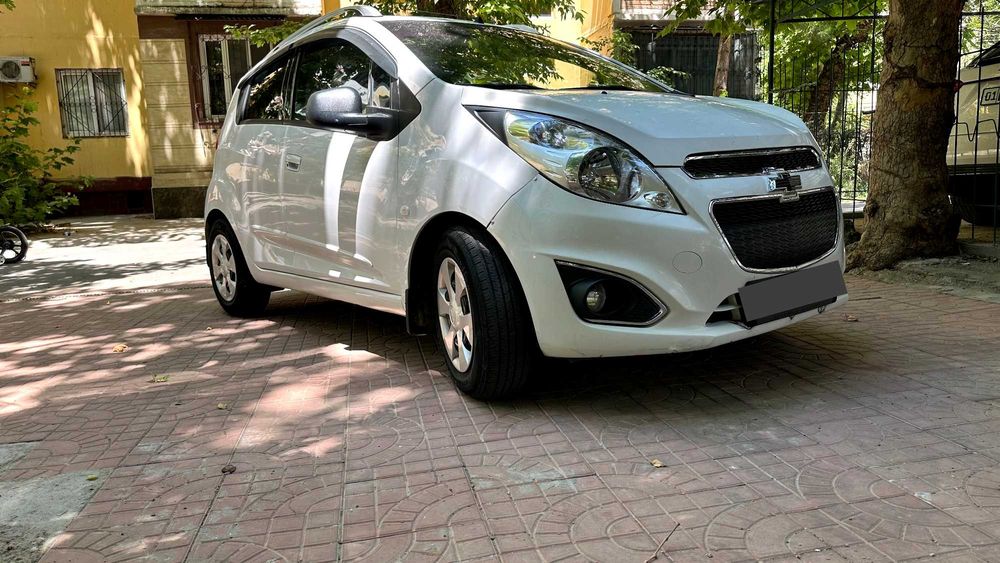 Срочно Продам Спарк M-300 Spark Tez Sotiladi