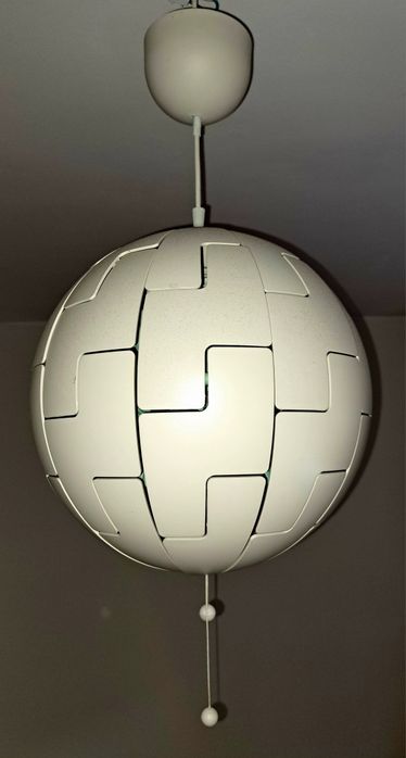 Lustra Ikeea sfera
