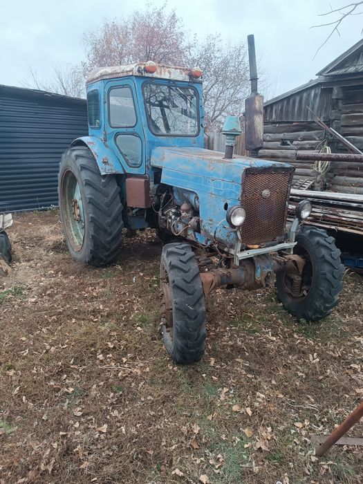 Продам трактор т40