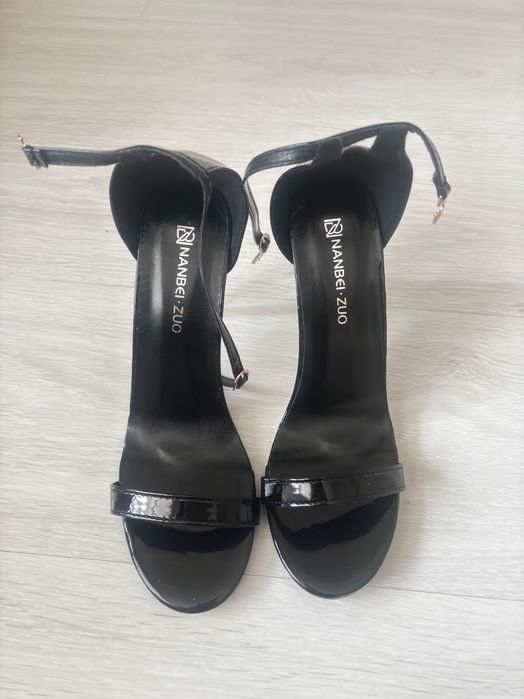 Обувки   38 номер