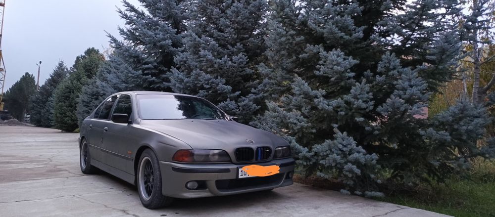 Продаётся Бмв е39..
