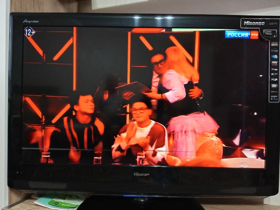 Продам телевизор Hisense