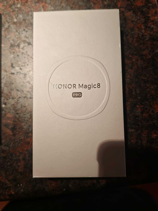 Honor magic 8 pro Чисто нов