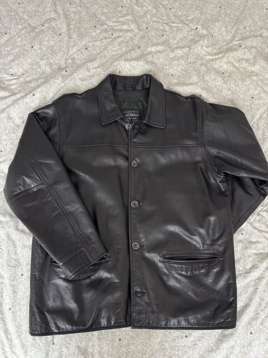 Geaca de piele vintage