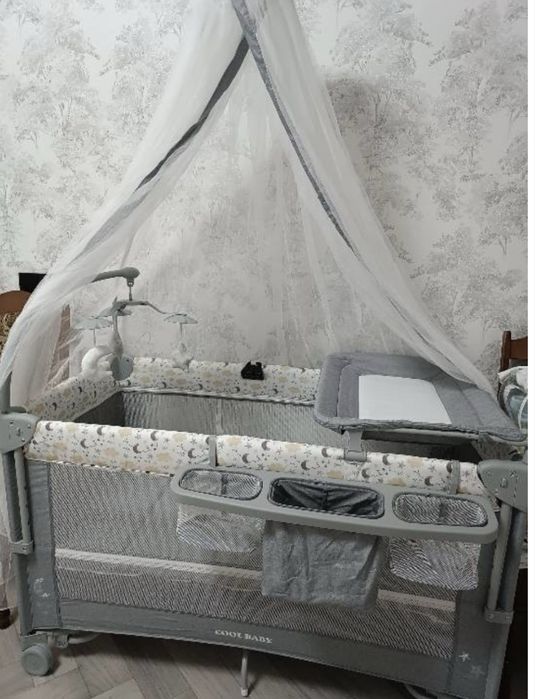 Продам кровать манеж