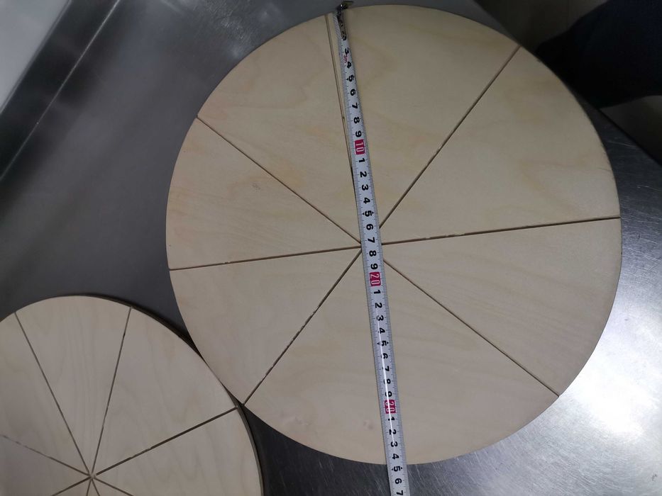 Доска круг для пиццы деревянный