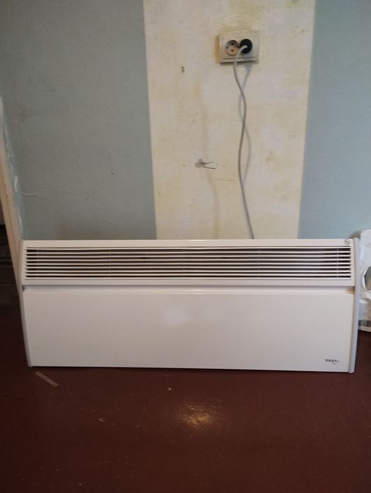 Продавам конвектор Теси мощен икономичен безшумен