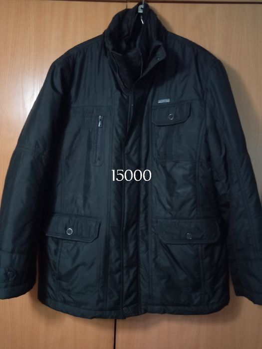 Продаю мужские куртки