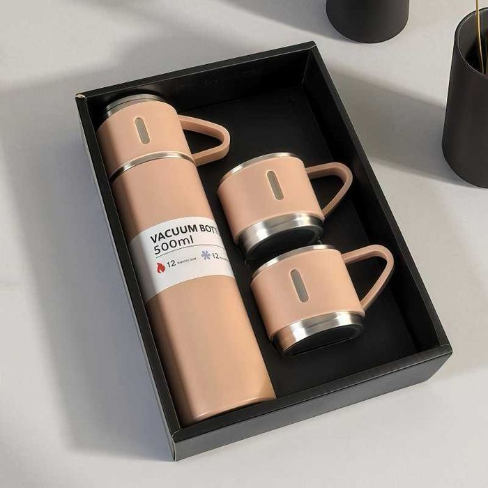 Нов Комплект Термос с Чаши