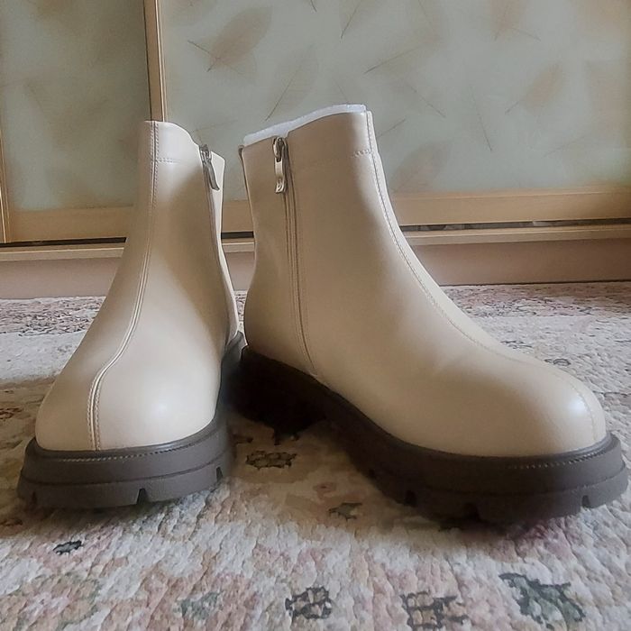 Новые ботинки женские