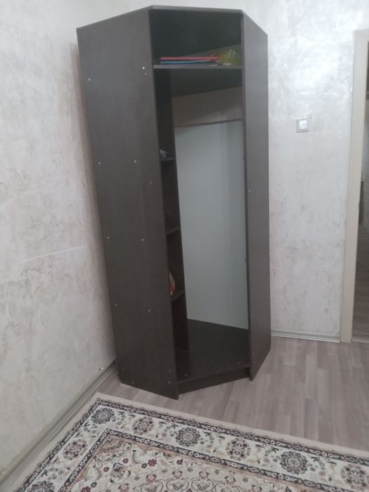 Шкаф сатылады 3мынга берем