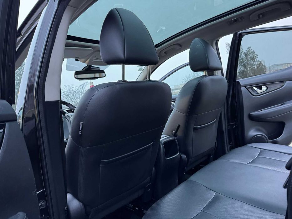 Vand Nissan Qashqai 2016, cutie automata