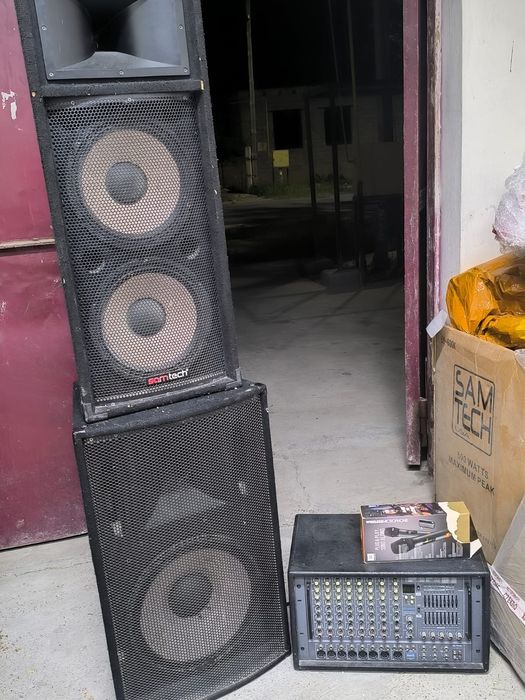 Продаётся комплект колонка усилитель