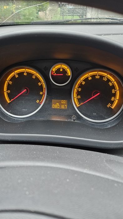Opel Corsa D  2009 1.4 benzina