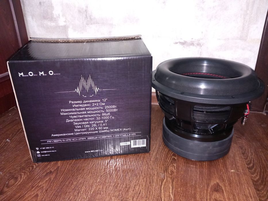 Momo Achiles сабвуфер