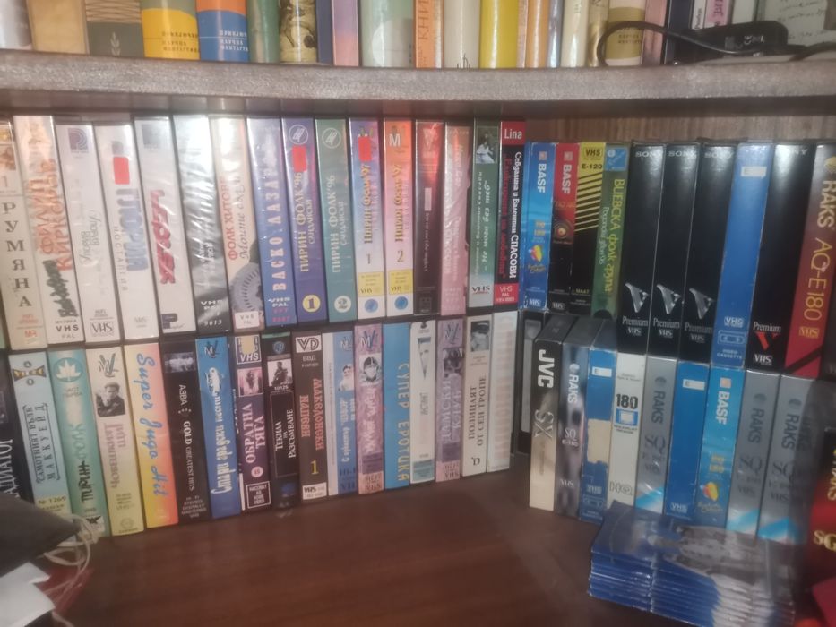 Музика, филми и еротика