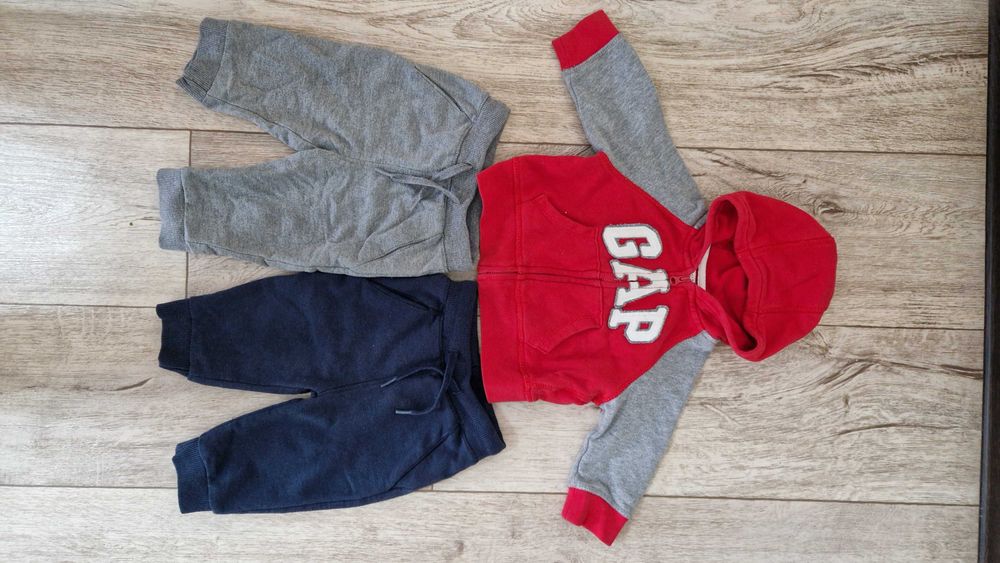 Детский спортивный костюм GAP