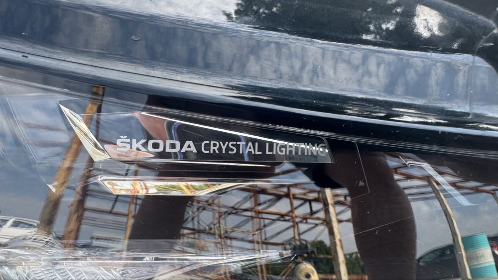 Фар фарове SKODA Enyaq