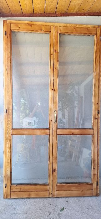 Vând usa lemn terasa