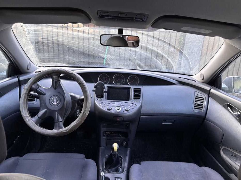 Nissan Primera P12 an 2004