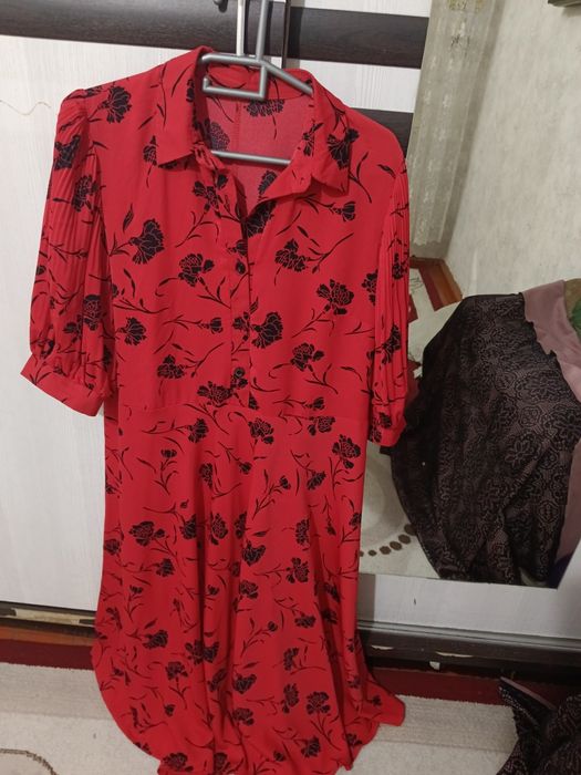 Продам платья, по доступной цене