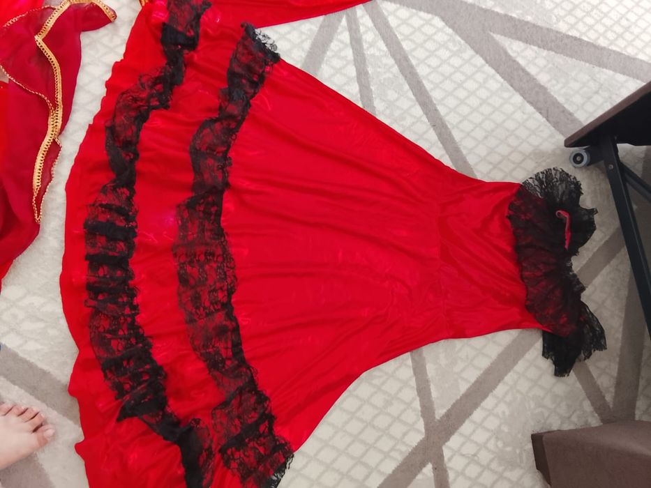 Испанский платья